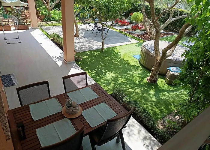 Апартаменты Garden *